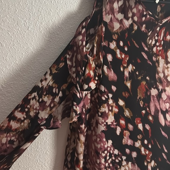 Cato Black and Pink Sleeveless Ruffled Blouse - Picture 3 of 4